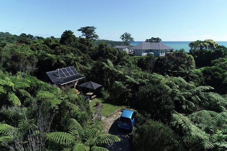 Photo of property in 9 Omau Road, Cape Foulwind, Westport, 7892