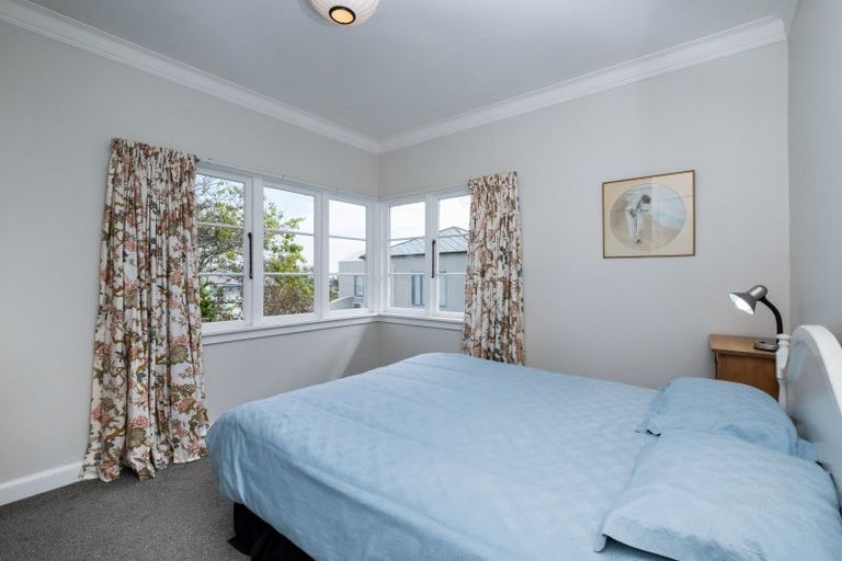 Photo of property in 114 Thompson Road, Bluff Hill, Napier, 4110