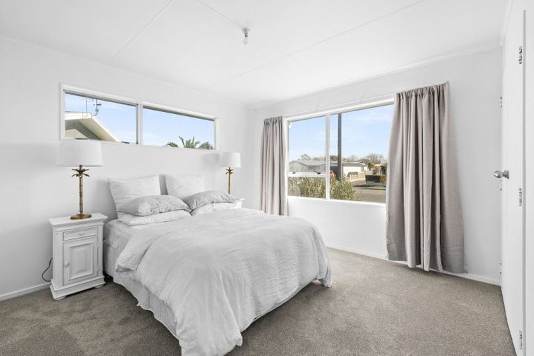 Photo of property in 61 Diaz Drive, Flaxmere, Hastings, 4120