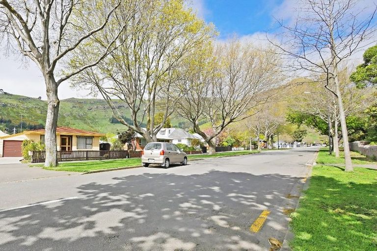Photo of property in 2/32 Station Road, Heathcote Valley, Christchurch, 8022