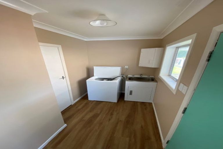 Photo of property in 11 Weld Street, Levin, 5510