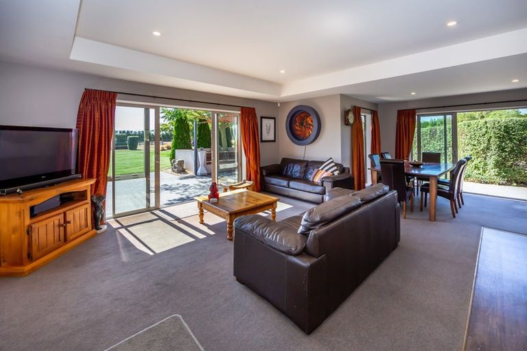 Photo of property in 1073 South Eyre Road, Swannanoa, Rangiora, 7476