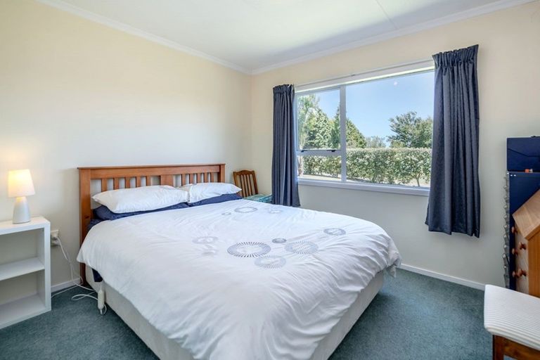 Photo of property in 20 Haswell Street, Eketahuna, 4900