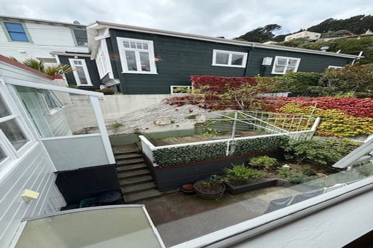 Photo of property in 87 Majoribanks Street, Mount Victoria, Wellington, 6011