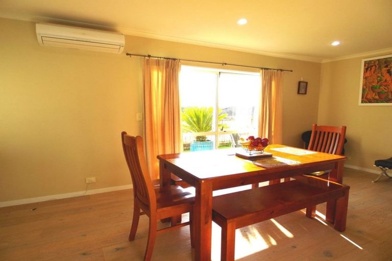 Photo of property in 19 Richfield Crescent, Westgate, Auckland, 0614