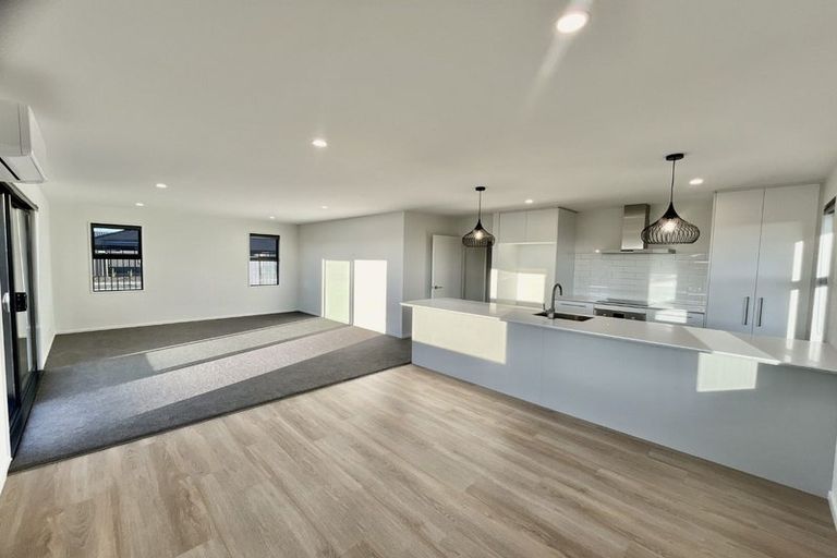 Photo of property in 24 Coach Way, Rolleston, 7614