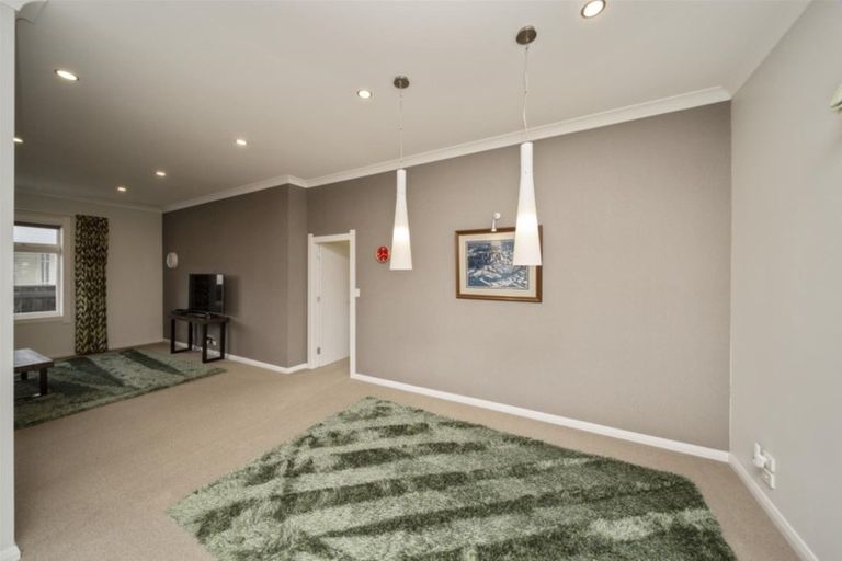 Photo of property in 30 Puriri Street, Hawera, 4610