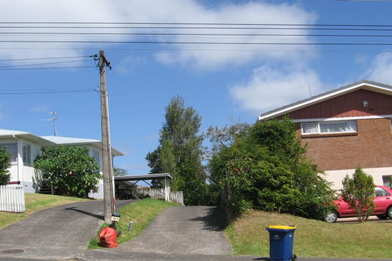 Photo of property in 92a Birkdale Road, Birkdale, Auckland, 0626