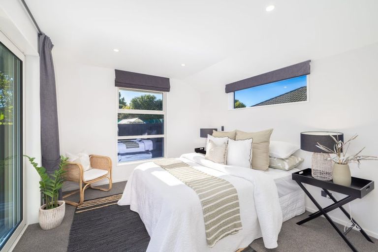 Photo of property in 8c Wychwood Crescent, Bishopdale, Christchurch, 8053