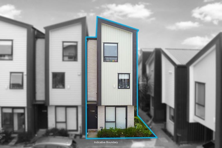 Photo of property in 7/30b Westgate Drive, Massey, Auckland, 0614