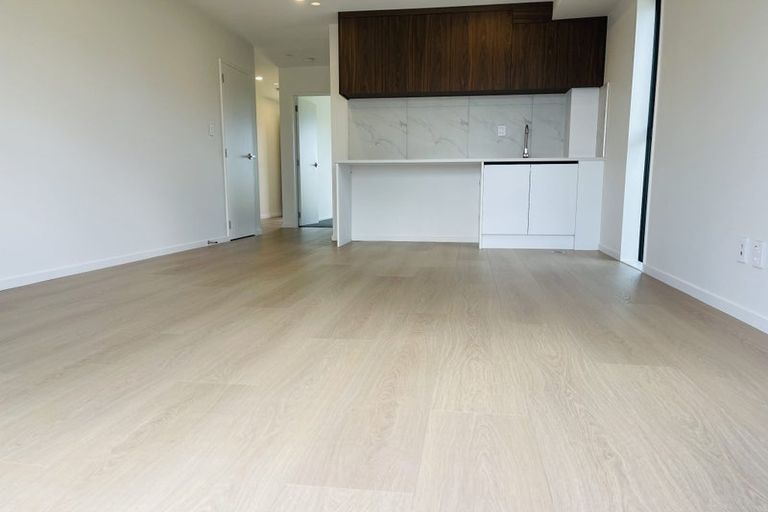 Photo of property in 7 Awhi Way, Karaka, 2578