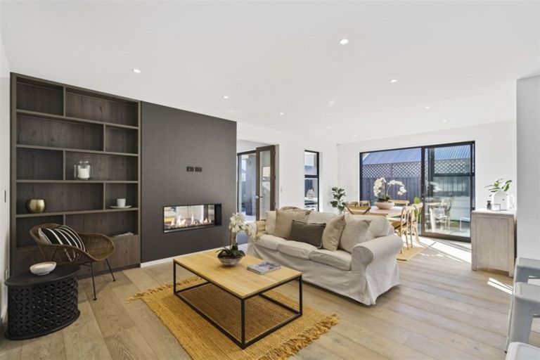 Photo of property in 20a Wai-iti Terrace, Burnside, Christchurch, 8053