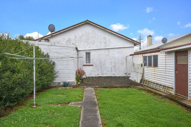 Photo of property in 24 Botha Street, Saint Kilda, Dunedin, 9012