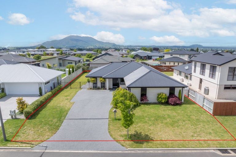 Photo of property in 21 Huka Heights Drive, Rangatira Park, Taupo, 3330