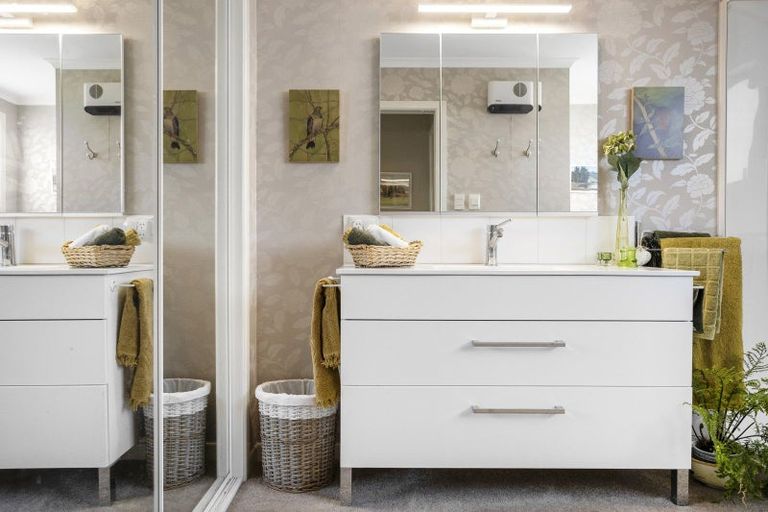 Photo of property in 6 Bruce Street, Roslyn, Dunedin, 9011