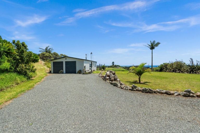 Photo of property in 23 Saqa Way, Matapouri, Whangarei, 0173