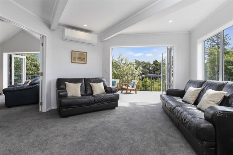 Photo of property in 63 First View Avenue, Beachlands, Auckland, 2018