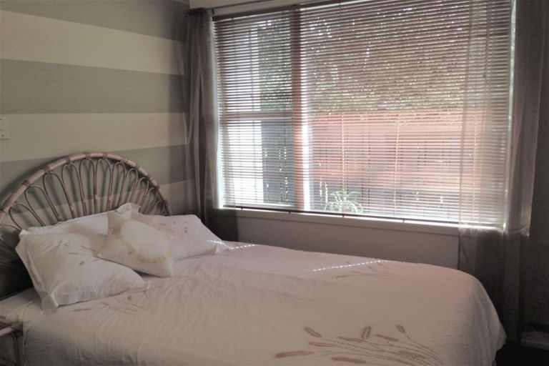 Photo of property in 47 Jaemont Avenue, Te Atatu South, Auckland, 0610