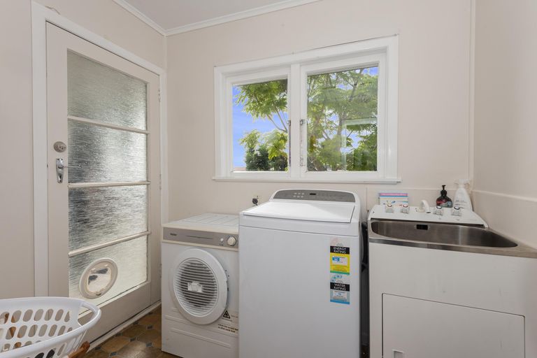 Photo of property in 6 Erin Street, Tikipunga, Whangarei, 0112