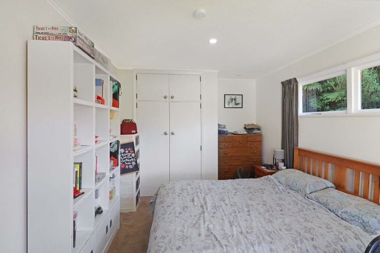 Photo of property in 79 Thomas Street, Stokes Valley, Lower Hutt, 5019