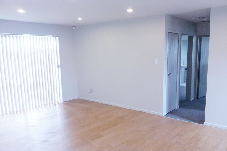 Photo of property in 57a Tiroroa Avenue, Te Atatu South, Auckland, 0610