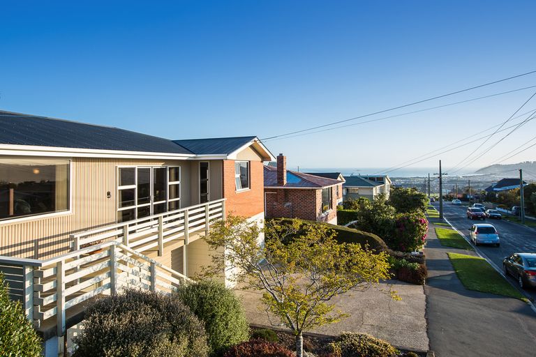 Photo of property in 2 Mckerrow Street, Shiel Hill, Dunedin, 9013