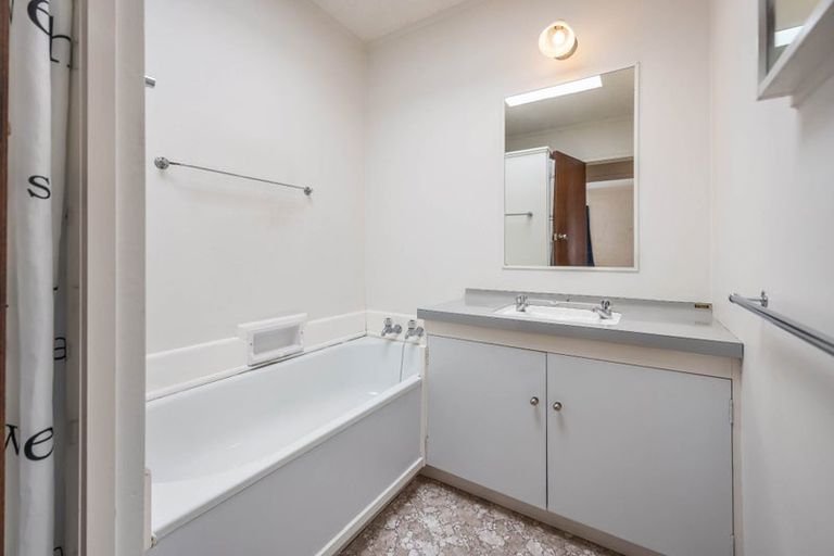 Photo of property in 3 Sandringham Road, Enderley, Hamilton, 3214