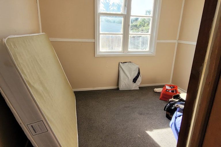 Photo of property in 6 The Esplanade, Westport, 7825