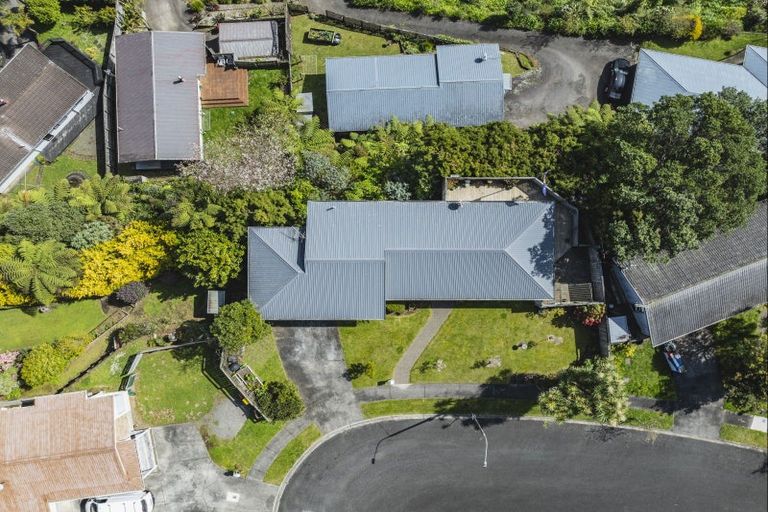 Photo of property in 26 Marchant Place, Westown, New Plymouth, 4310