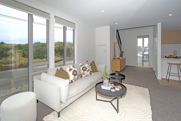 Photo of property in 1/246 Marine Parade, New Brighton, Christchurch, 8061