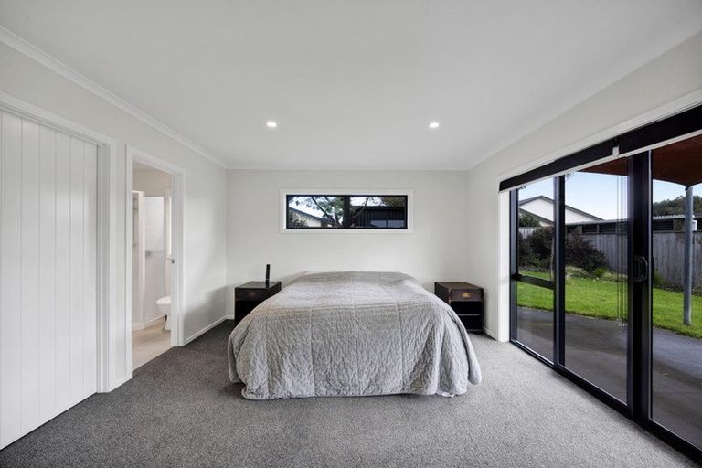 Photo of property in 37 Dillon Drive, Bell Block, New Plymouth, 4312