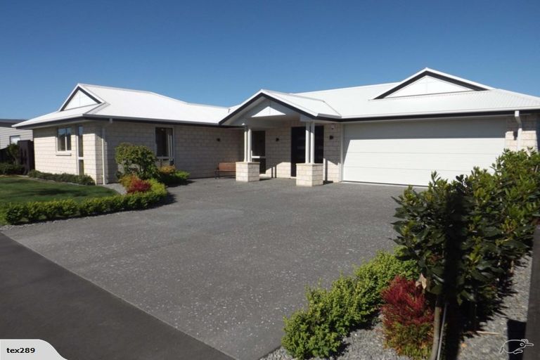 Photo of property in 41 Sunline Place, Ngongotaha, Rotorua, 3010