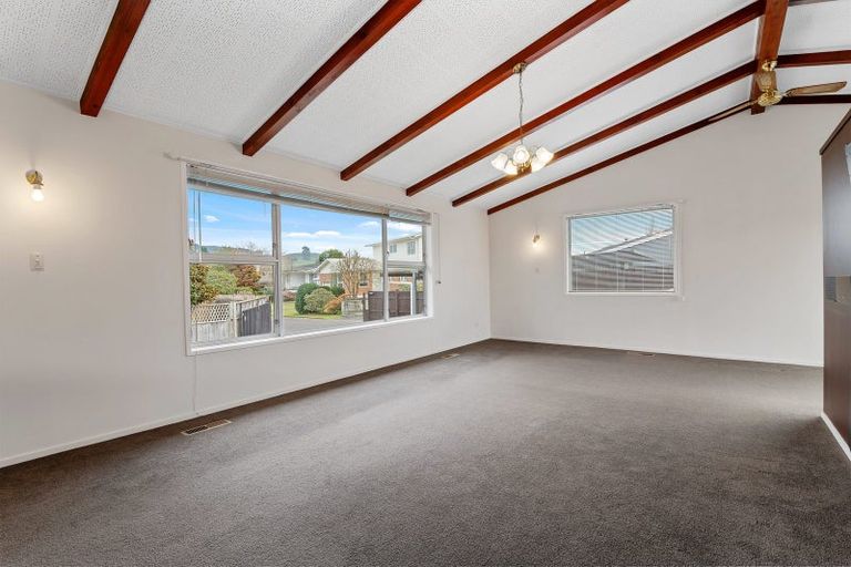 Photo of property in 5 Rameses Place, Pomare, Rotorua, 3015