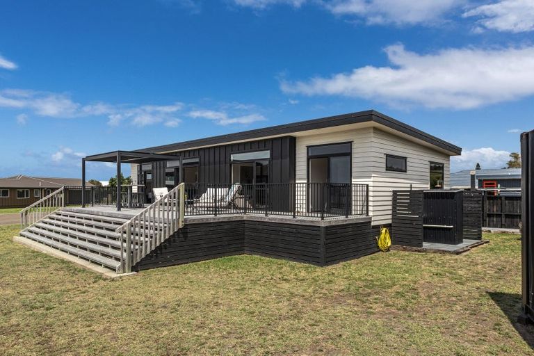 Photo of property in 3 Patuone Key, Waiotahe, Opotiki, 3198