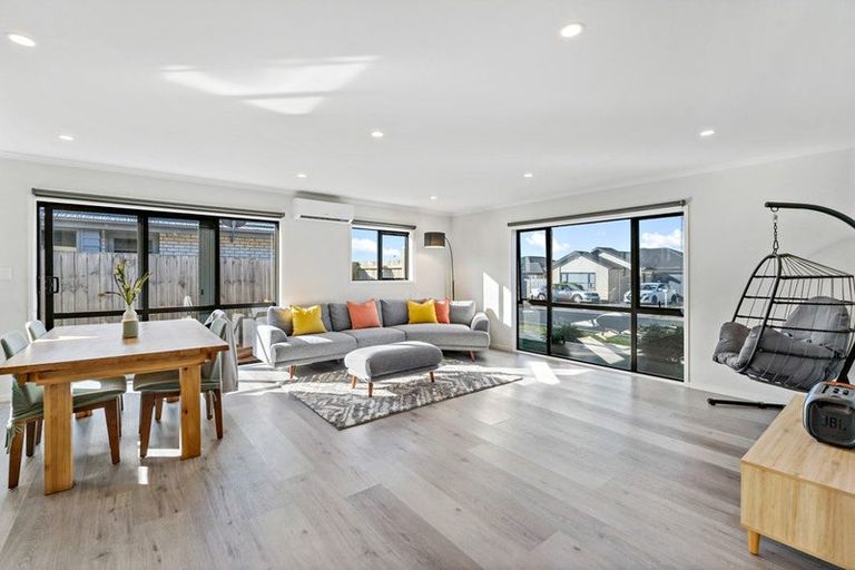 Photo of property in 18 Perla Road, Pukekohe, 2120