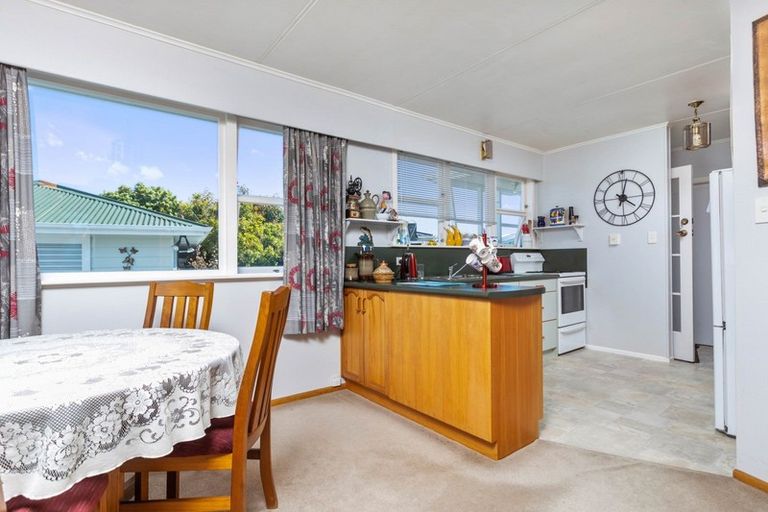 Photo of property in 43 Fergusson Street, Solway, Masterton, 5810