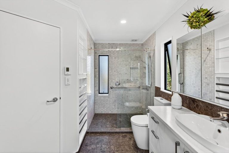 Photo of property in 128b Thompson Road, Bluff Hill, Napier, 4110