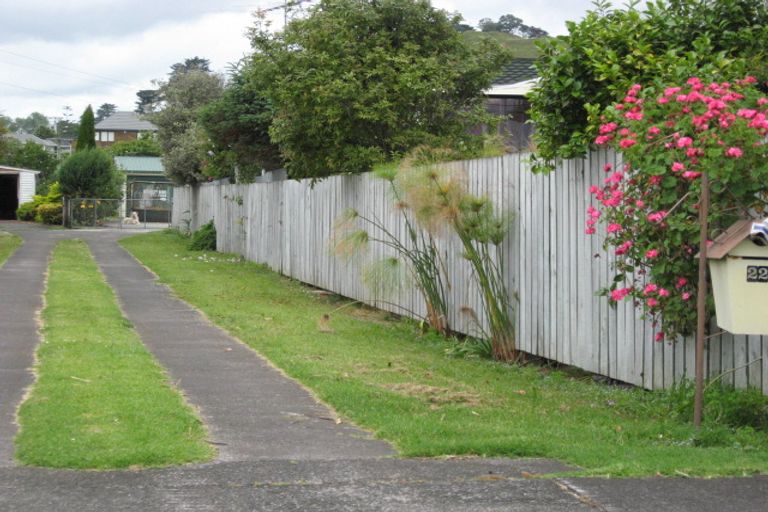 Photo of property in 22 House Avenue, Mangere Bridge, Auckland, 2022