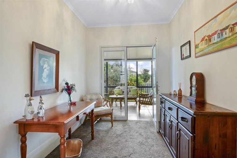 Photo of property in 2a Atkinson Street, Waitara, 4320