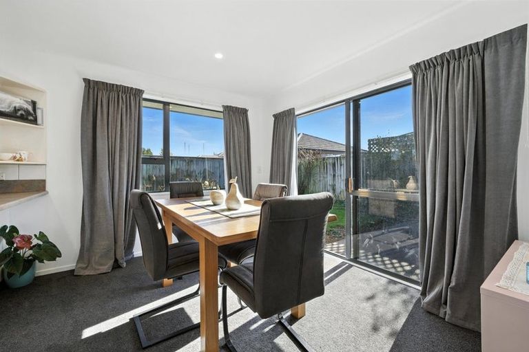 Photo of property in 37 Courage Road, Amberley, 7410