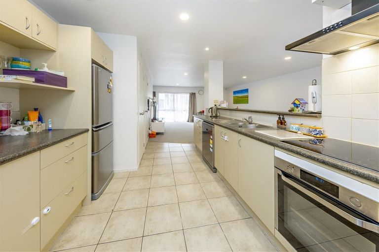 Photo of property in 23 Puma Drive, Golflands, Auckland, 2013