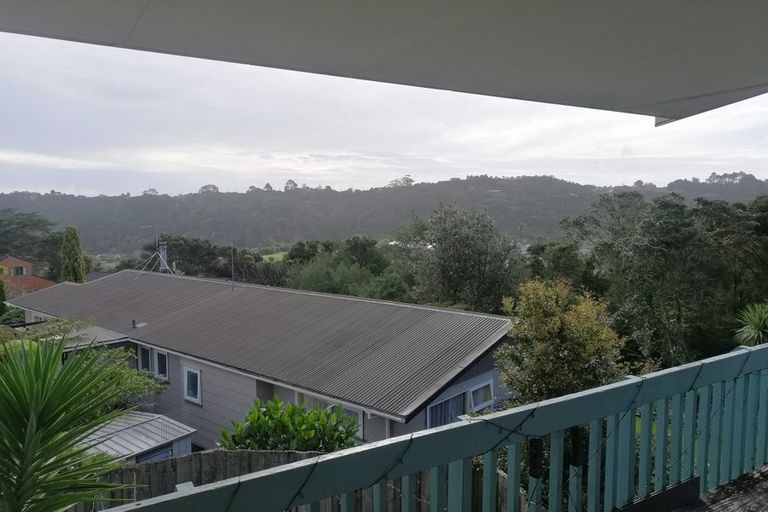Photo of property in 19 Morriggia Place, Bayview, Auckland, 0629