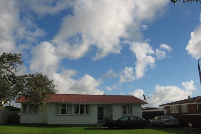 Photo of property in 64 Monowai Place, Westbrook, Palmerston North, 4412