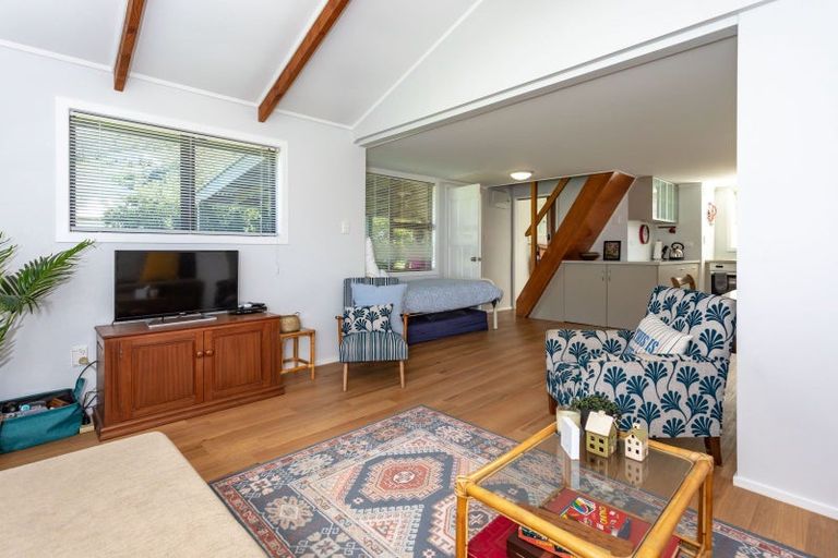 Photo of property in 2 Wigmore Crescent, Hahei, Whitianga, 3591