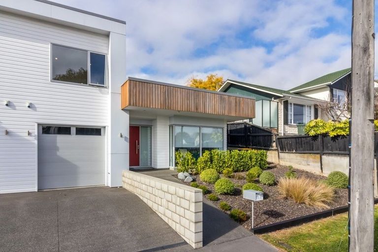Photo of property in 1/158 Centaurus Road, Saint Martins, Christchurch, 8022