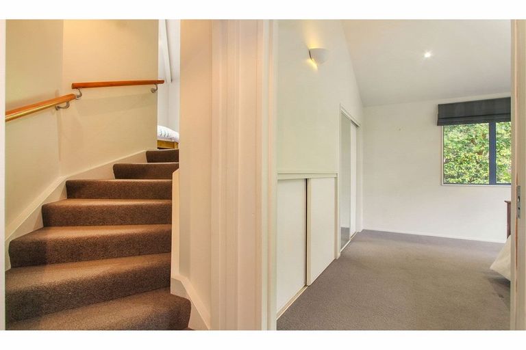 Photo of property in 88 Hinau Road, Waimauku, 0881