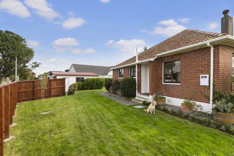 Photo of property in 144 Oxford Terrace, Epuni, Lower Hutt, 5011