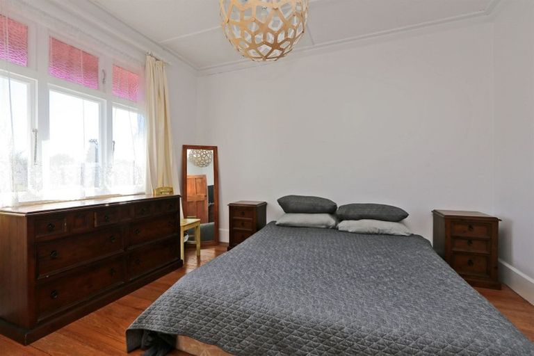 Photo of property in 1303 Jubilee Street, Mayfair, Hastings, 4122