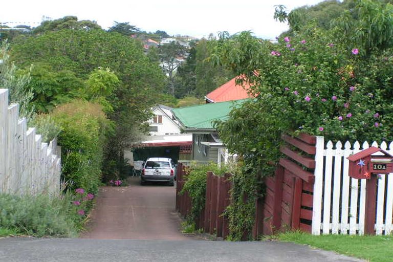 Photo of property in 2/10 Fentham Road, Hauraki, Auckland, 0622