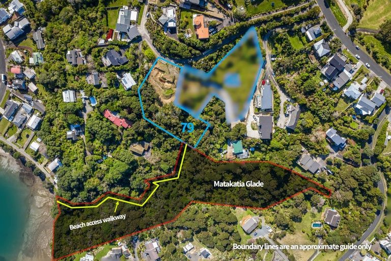 Photo of property in 79 Roberts Road, Matakatia, Whangaparaoa, 0930